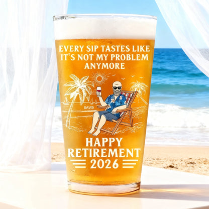 Personalized Retirement Beer Glass With Beach Lounge Design Funny Gift Idea For Men A Classy Home Bar Keepsake