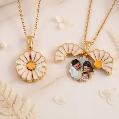 Personalized Stainless Steel Daisy Necklace With Custom Photo - Sweet Everyday Keepsake, Unique Gift For Mom