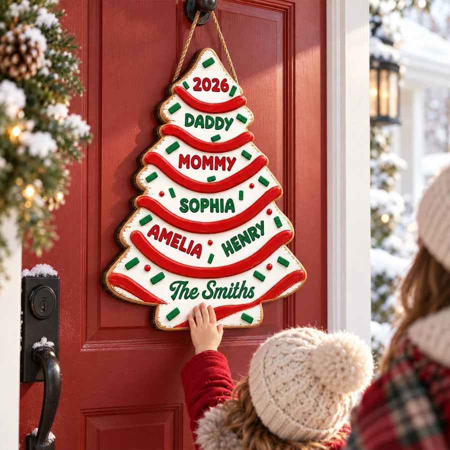 Personalized Family Christmas Tree Cake Wooden Sign, Custom Front Door Decor, Creative Gift for Families
