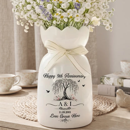 Scalloped Rim Ceramic Vase for Couple, Personalized Love Grows Here Design, Creative Anniversary Gift