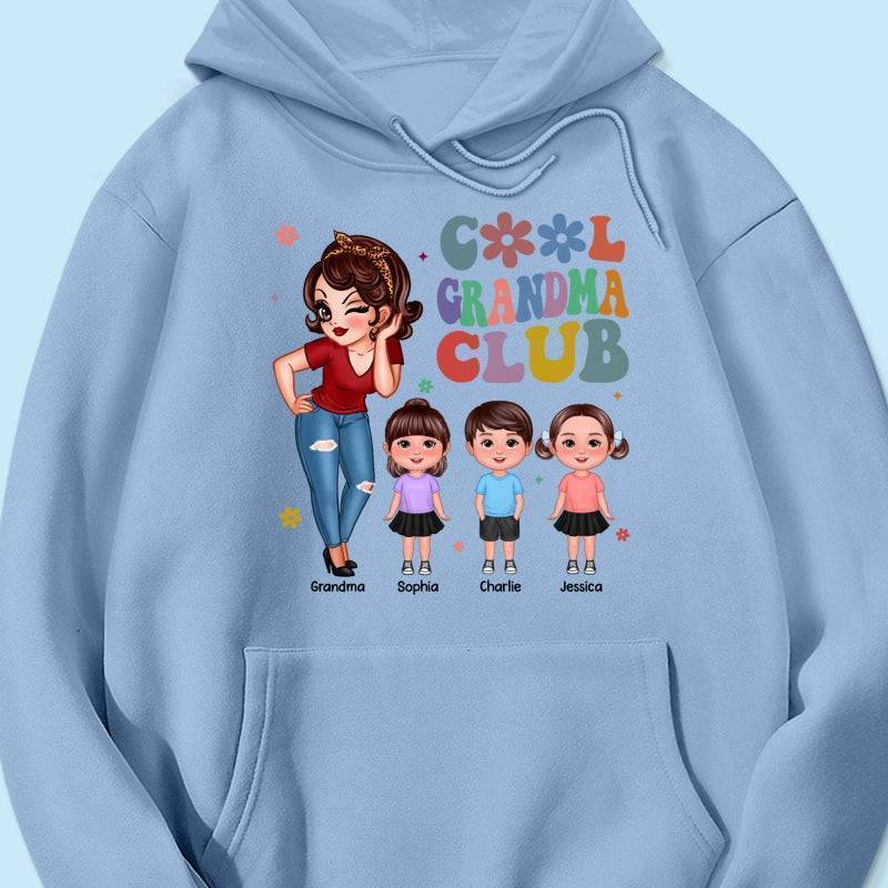 Exclusive 'Cool Grandma Club' Tee - Custom Chic Gift for the Trendsetting Grandma