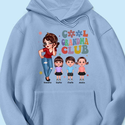 Exclusive 'Cool Grandma Club' Tee - Custom Chic Gift for the Trendsetting Grandma