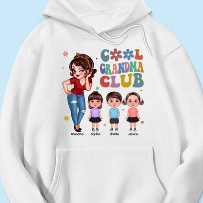 Exclusive 'Cool Grandma Club' Tee - Custom Chic Gift for the Trendsetting Grandma