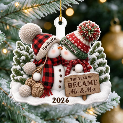 Personalized Acrylic Ornament, Kissing Snowman Couple in Snowy Evergreens, Unique Christmas Gift for Newlyweds