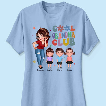 Exclusive 'Cool Grandma Club' Tee - Custom Chic Gift for the Trendsetting Grandma