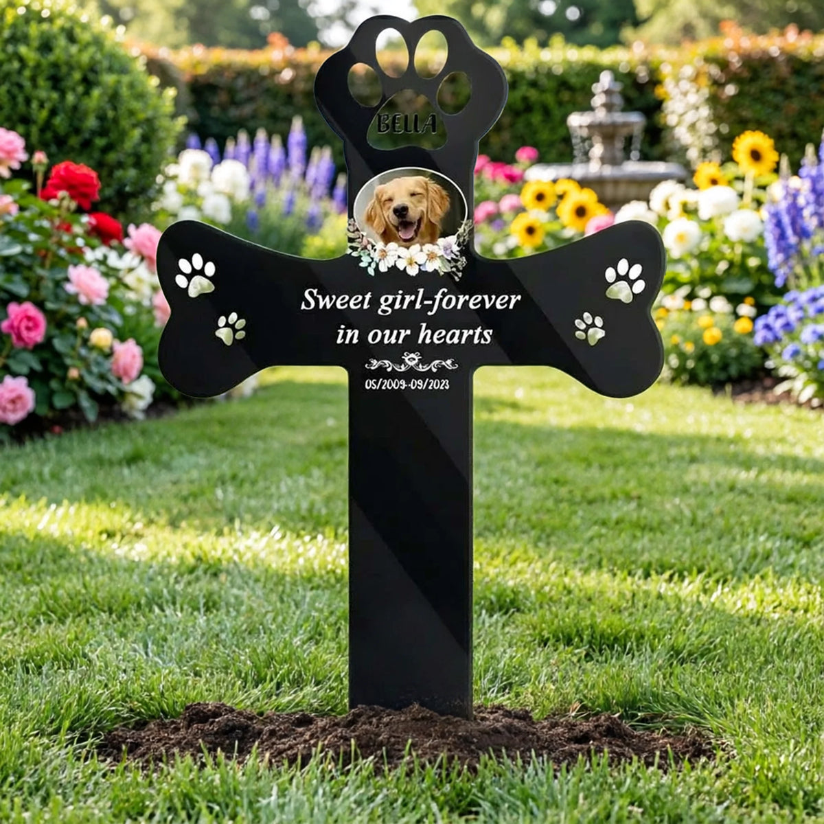 Personalized Metal Garden Stake, Custom Dog Memorial with Paw Prints for Outdoor Garden, Unique Gift for Pet Owners