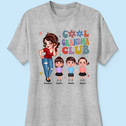 Exclusive 'Cool Grandma Club' Tee - Custom Chic Gift for the Trendsetting Grandma
