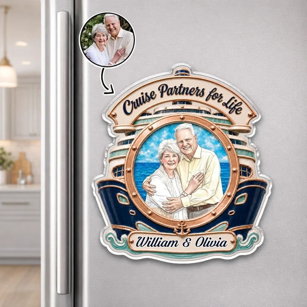 Personalized Acrylic Magnet with Embracing Couple on Ocean Cruise, Watercolor Travel Keepsake, Unique Gift for Couple