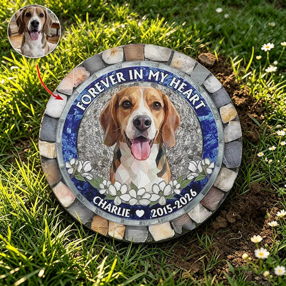 Round Stone with Forever in My Heart Dog Portrait, Personalized Garden Memorial and Creative Sympathy Gift