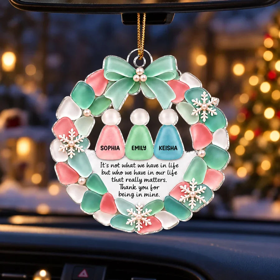 Personalized Acrylic Ornament, Friend Figures in a Pastel Heart Wreath, Unique Christmas Gift for Best Friends