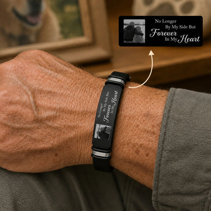 Personalized Silicone Bracelet, Monochrome Embracing Portrait Keepsake, Unique Memorial Gift for Family or Friend