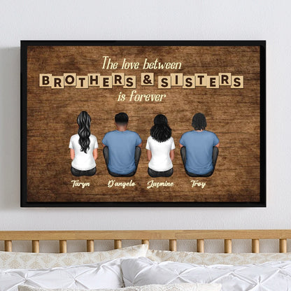 “The Love Between Brothers & Sisters Is Forever” Poster – Personalized Back View Wall Art in Vintage Wood Style, Perfect Gift for Christmas, Birthday or Family Reunion