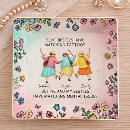 Personalized Jewelry Dish with Walking Friends Illustration, Funny Floral Decor, Creative Gift for Friend