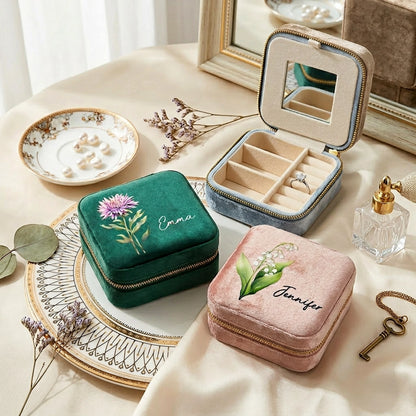 Velvet Travel Jewelry Box, Personalized Floral Keepsake for Everyday Rings and Earrings, Unique Gift for Mom or Friend