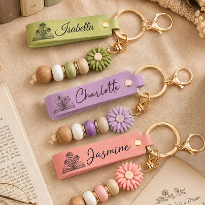 PU Leather Daisy Keychain, Personalized Pastel Floral Keepsake, Creative Gift for Mom, Sister or Friend