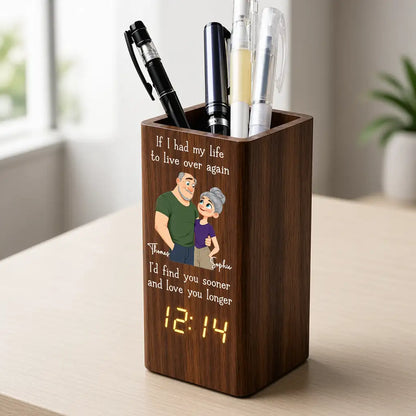 Personalized Wooden Pen Holder Clock, Smiling Couple Desk Decor, Unique Gift for Husband or Wife