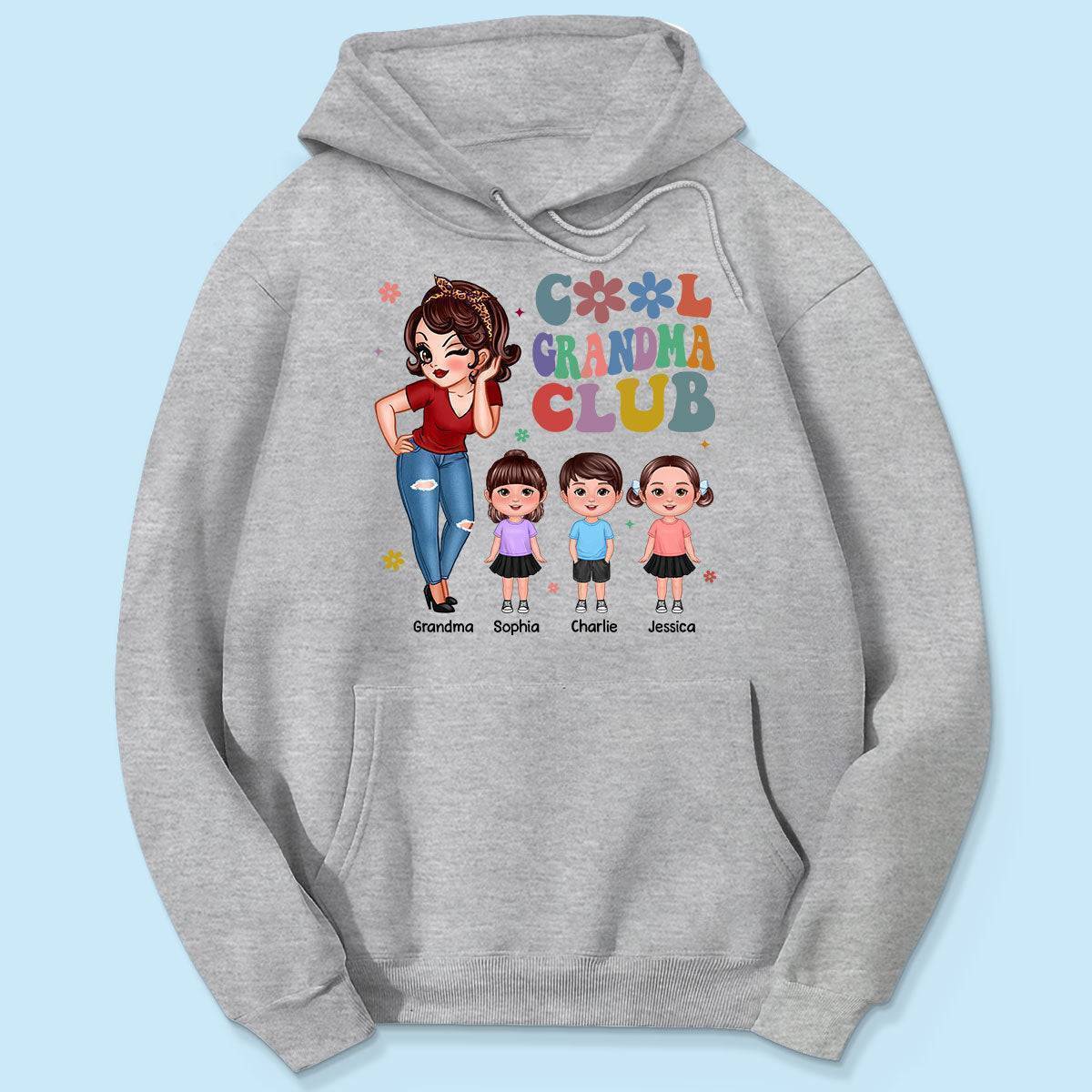 Exclusive 'Cool Grandma Club' Tee - Custom Chic Gift for the Trendsetting Grandma