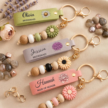 Personalized PU Leather Daisy Keychain, Unique Birth Month Flower Gift for Bridesmaid Wedding Party
