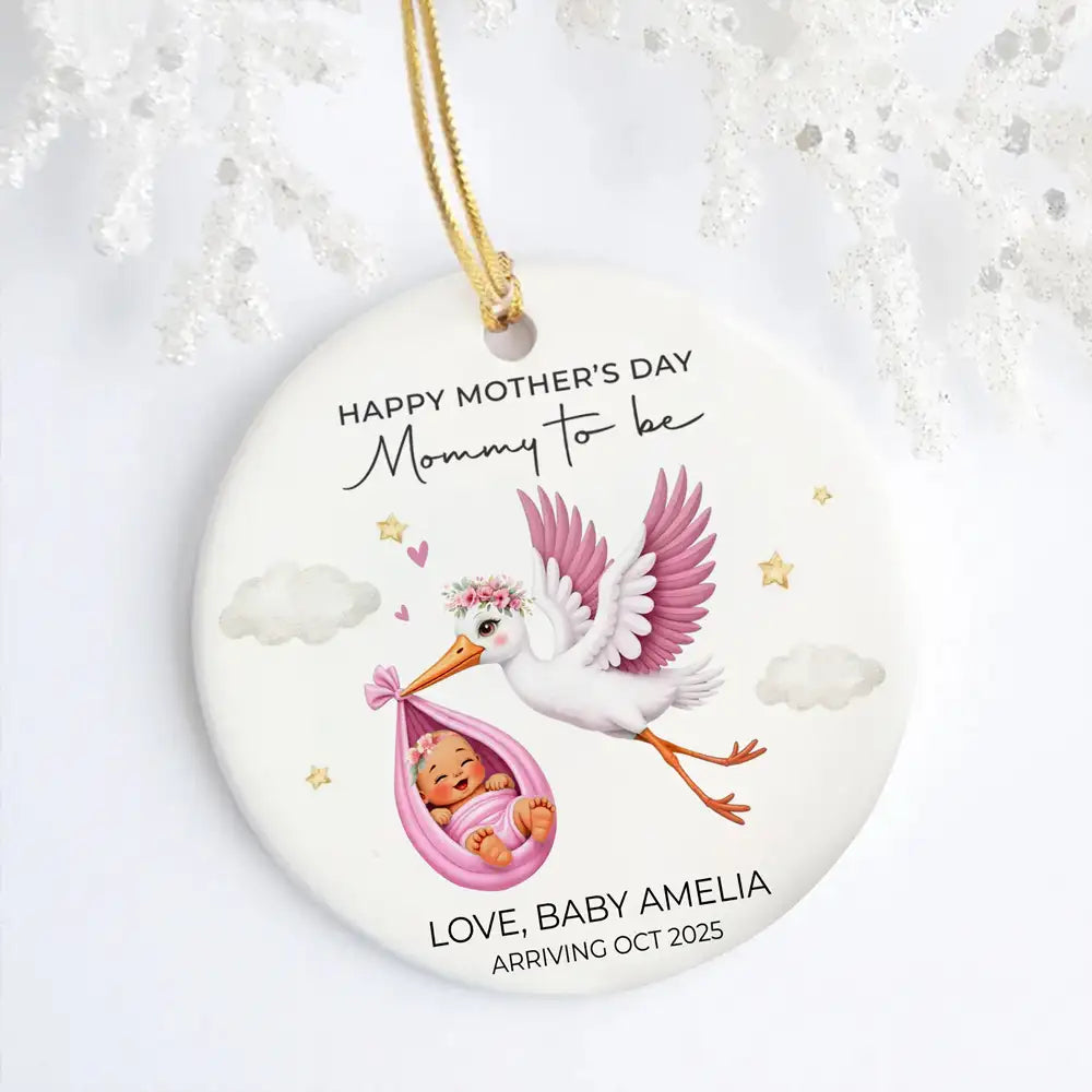 Personalized Ornament for Expecting Moms – 'Mommy to Be' Baby Gift