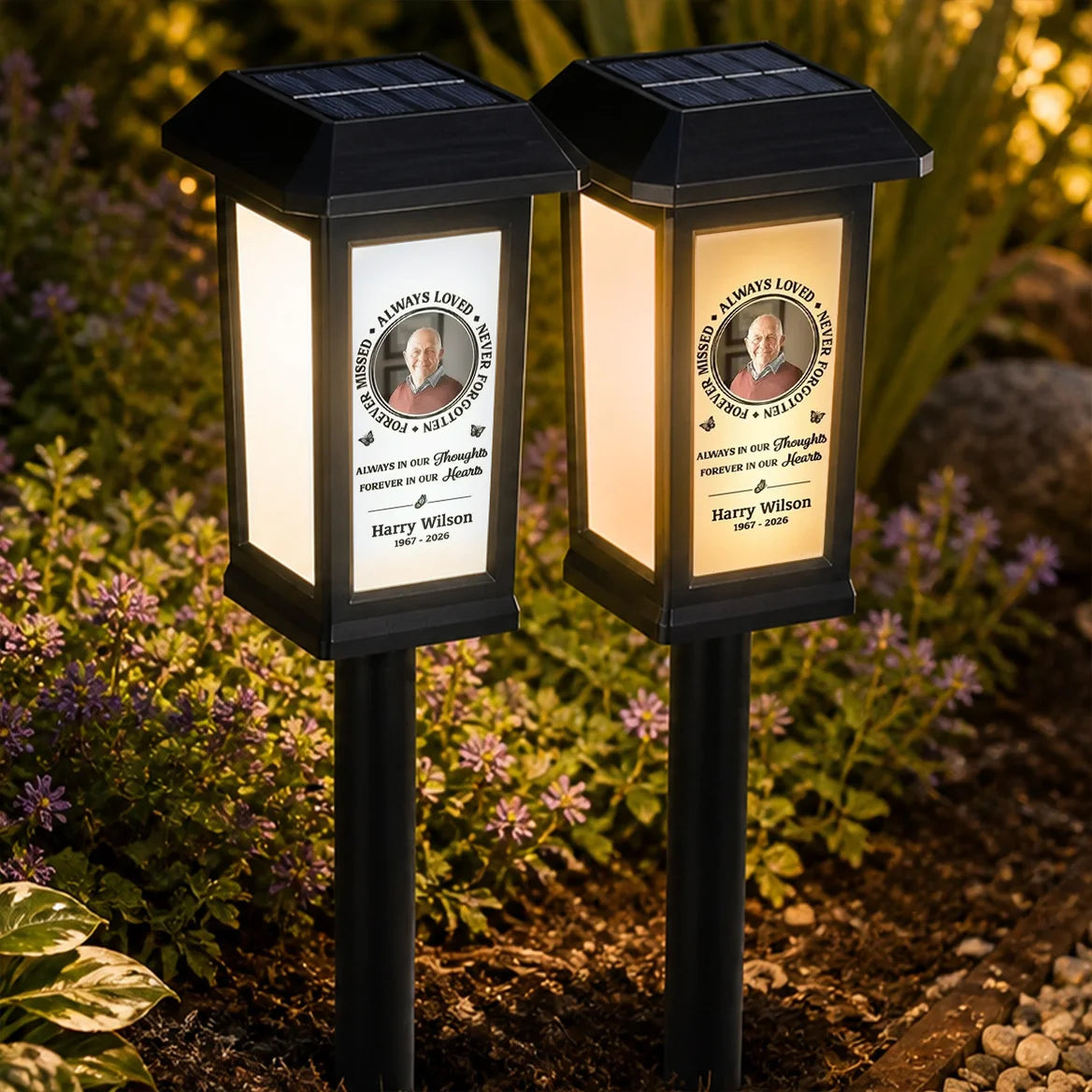 Personalized Solar Memorial Garden Light with Photo & Name, Remembrance Stake Light for Loved Ones