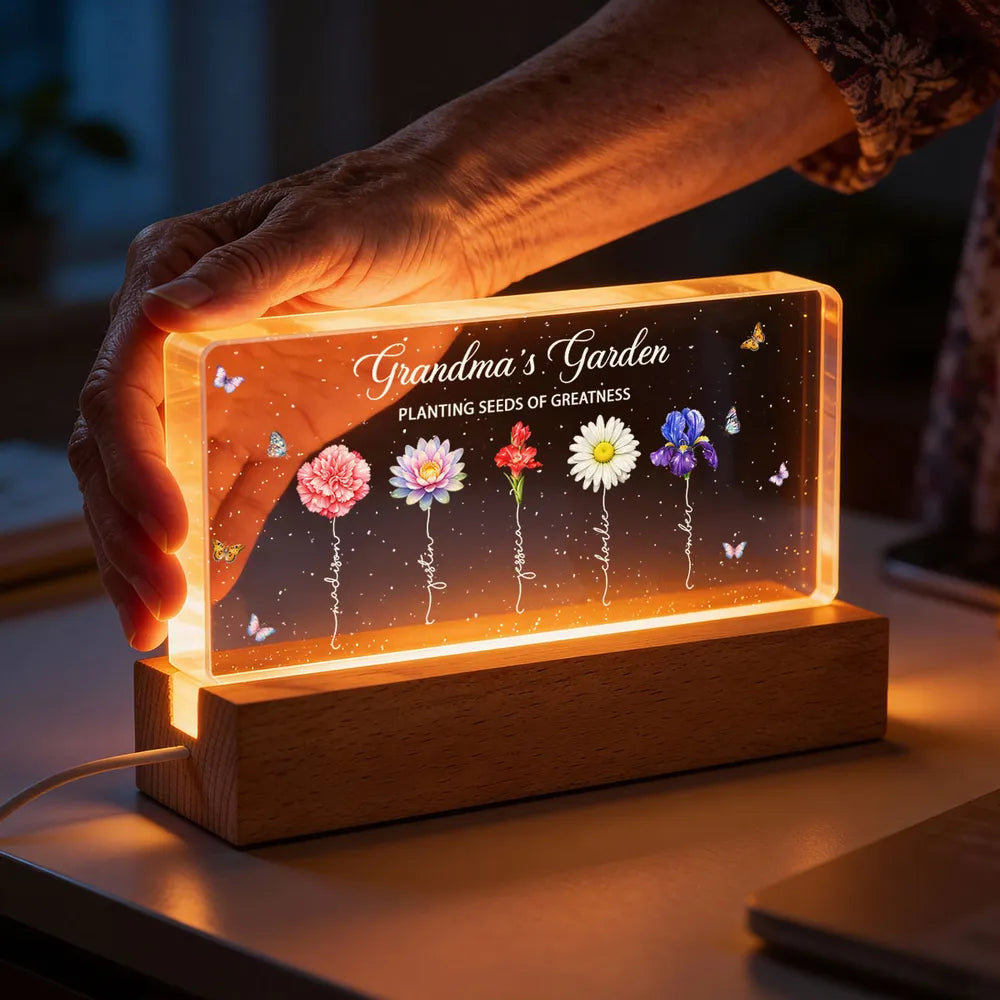 Grandma's Garden Block LED Light Plaque, Personalized Keepsake Lamp with Warm Glow, Thoughtful Gift for Grandma and Family