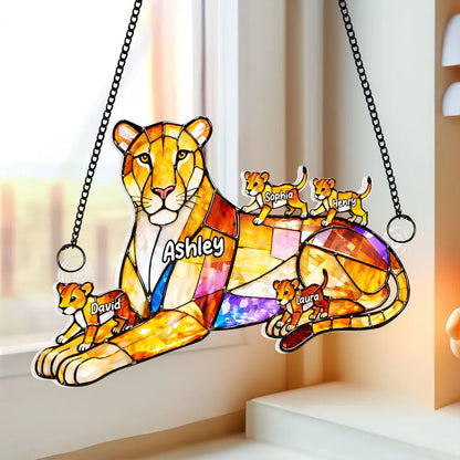 Personalized Lion Mom and Cubs Acrylic Suncatcher Ornament for Sunny Window Decor, Unique Gift for Mom or Grandma