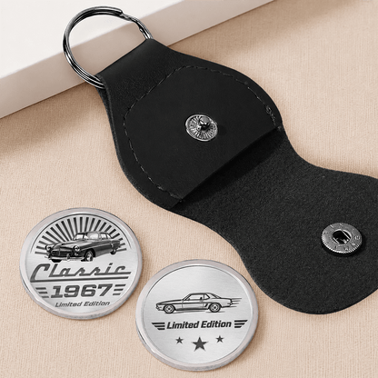 Personalized Classic Car Pocket Hug Keychain, Custom Year Metal Token, Keepsake Gift for Car Lovers