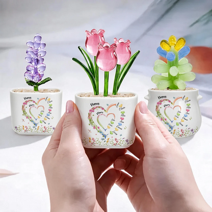 Personalized Family Heart Ceramic Planter with Glass Flowers, Custom Kids Names Gift for Mom or Grandma