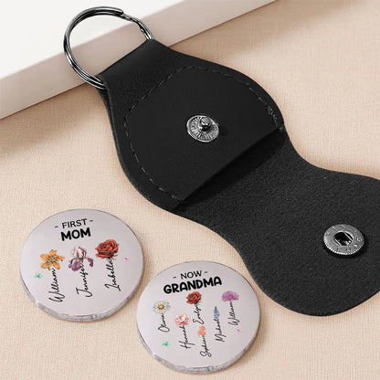 Pocket Hug for Mom Turned Grandma, Personalized Floral Keepsake Coin, Sweet Everyday Reminder Gift From Kids