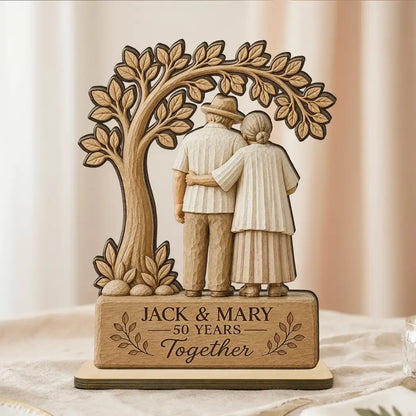 Custom Wooden Plaque with Arm-in-Arm Couple Under Leafy Tree, Creative Gift for Husband & Wife