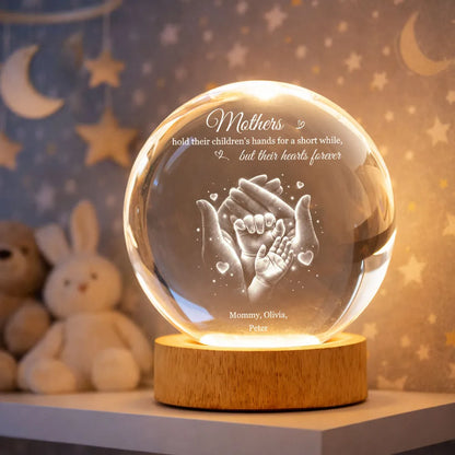 Personalized Crystal Ball LED Night Light Mother & Child Hands Night Light, Heartwarming Keepsake, Unique Gift for Mom