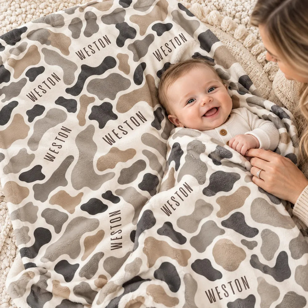 Personalized Neutral Camo Fleece Blanket for Cozy Baby Cuddles, Unique Nursery Gift