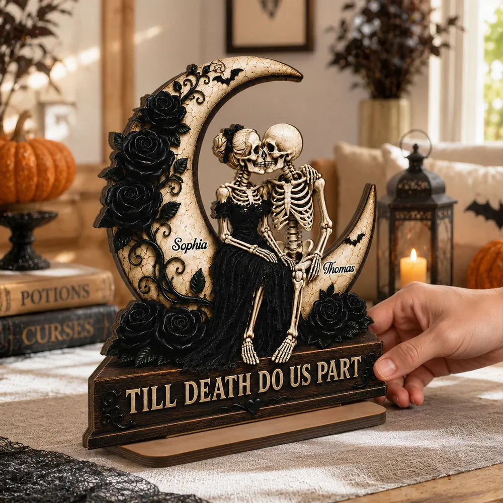 Personalized 2-Layer Wooden Plaque, Kissing Skeleton Couple on Crescent Moon, Unique Gift for Couples
