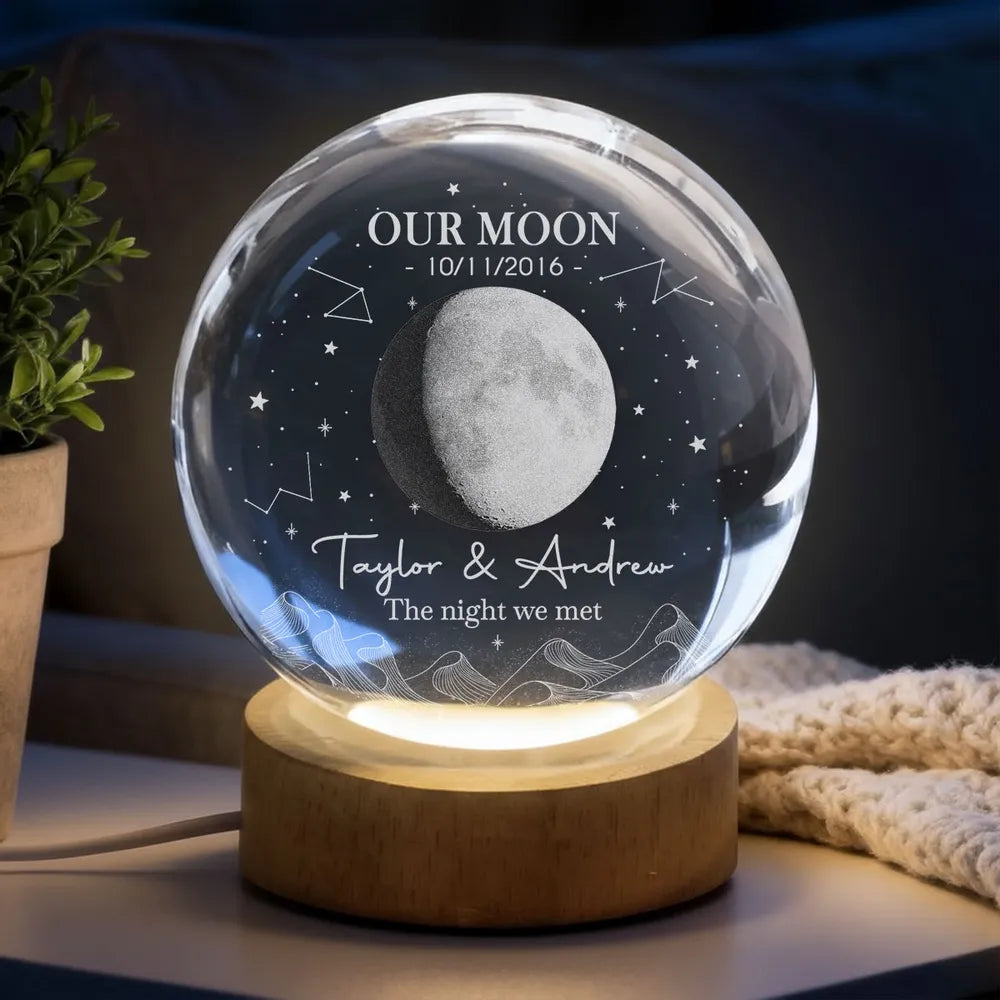 Personalized Moon Globe Lamp, Starry Custom Design for Couple, Unique Romantic Gift