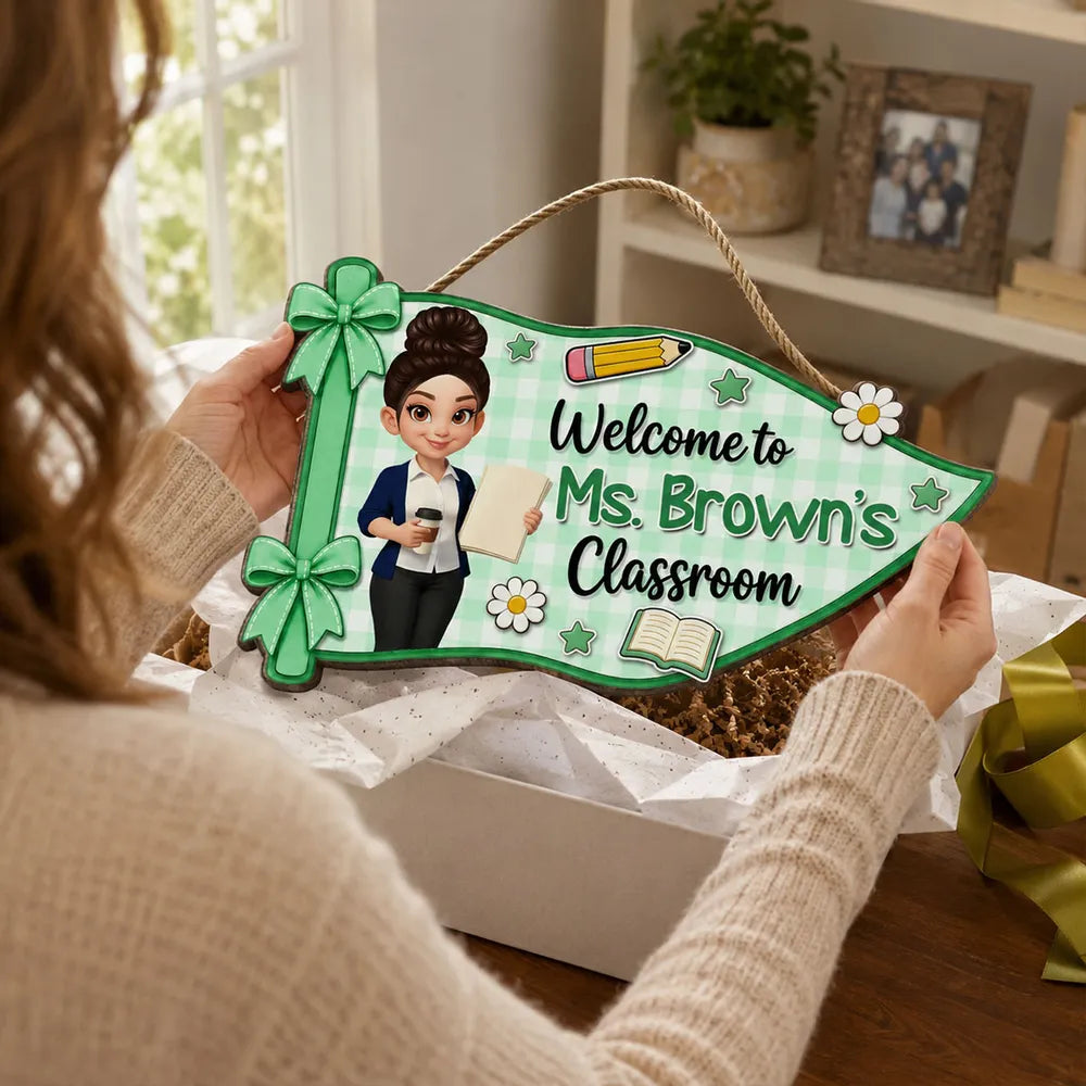 Personalized Wooden Sign for Teacher Classroom Door, Cute Pennant Welcome Decor, Unique Teacher Gift
