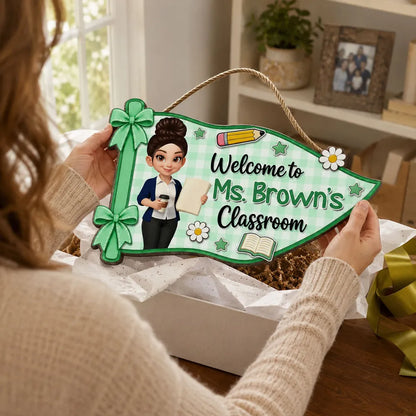 Personalized Wooden Sign for Teacher Classroom Door, Cute Pennant Welcome Decor, Unique Teacher Gift
