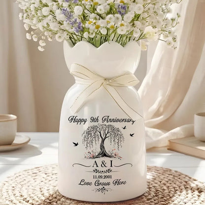Scalloped Rim Ceramic Vase for Couple, Personalized Love Grows Here Design, Creative Anniversary Gift
