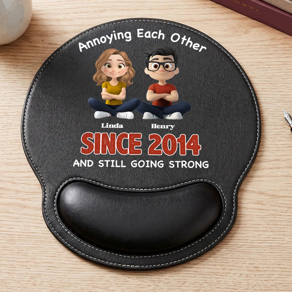 Personalized Wrist Rest Mouse Pad With Cute Sitting Couple, Unique Creative Gift For Couples