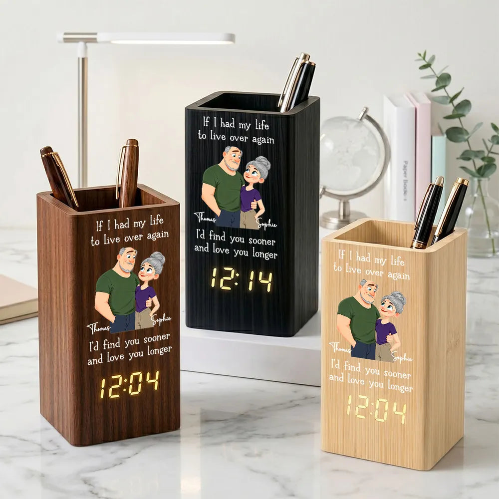 Personalized Wooden Pen Holder Clock, Smiling Couple Desk Decor, Unique Gift for Husband or Wife