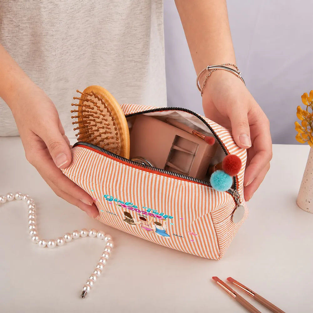 Personalized Striped Makeup Bag, Girls Trip Beach Illustration, Unique Gift for Friends