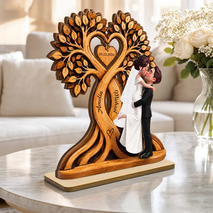 Personalized Wooden Plaque with Kissing Wedding Couple, Heart Tree Unique Gift for Couple