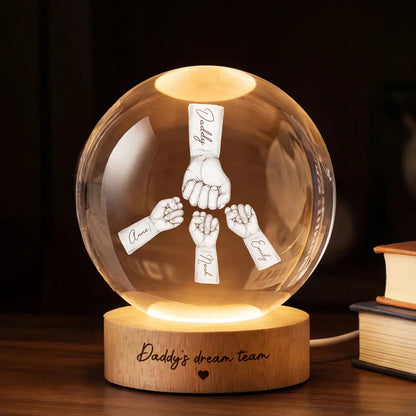 Personalized Globe Lamp Daddy's Dream Team Night Light, Sweet Handholding Design, Unique Gift for Dad