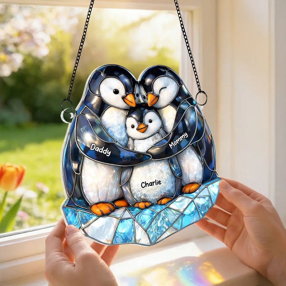 Personalized Penguin Family Acrylic Suncatcher Ornament for Window Decor, Cute Sunlight Reflection, Unique Gift for Mom