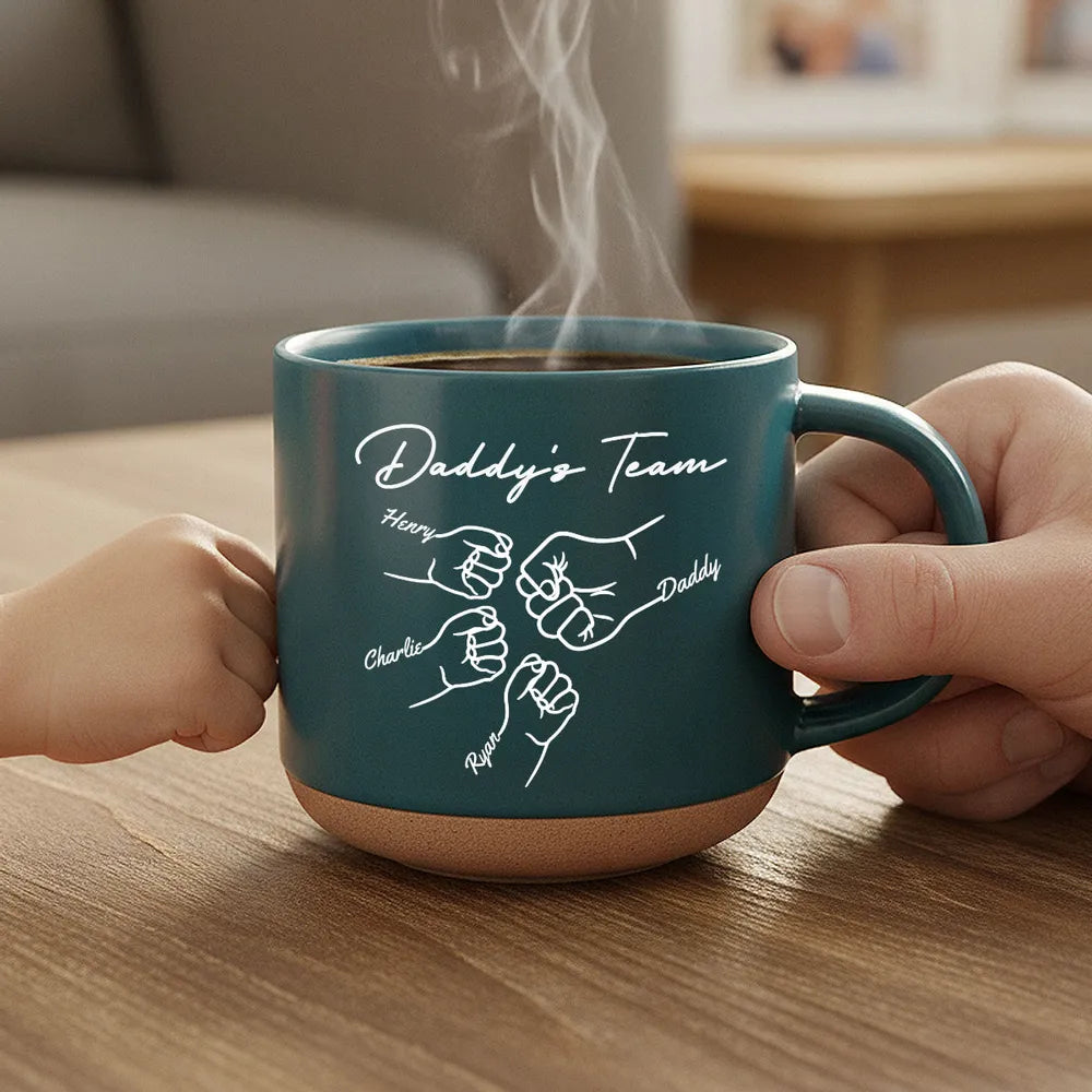 Personalized Daddy's Team Fist Bump Pottery Mug for Dad, Cute Daily Coffee Gift Idea