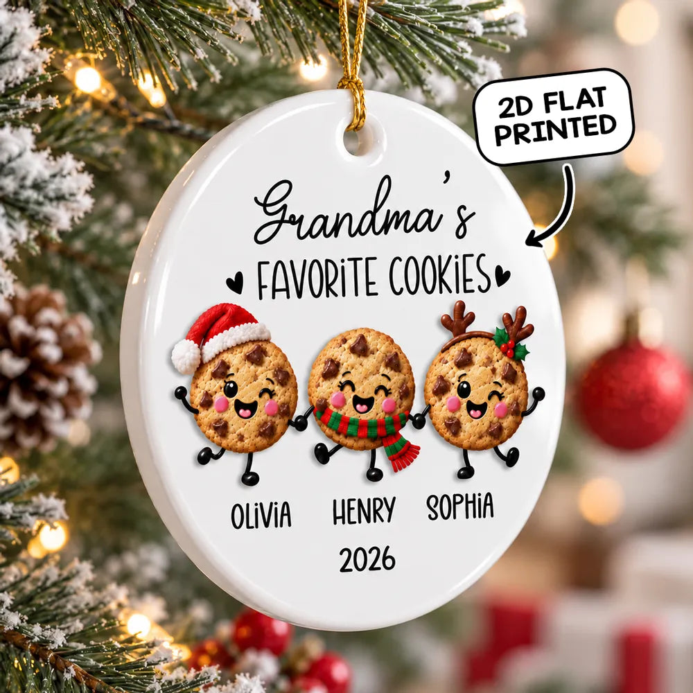 Personalized Ceramic Ornament with Cookies Holding Hands, Unique Christmas Tree Gift for Grandma