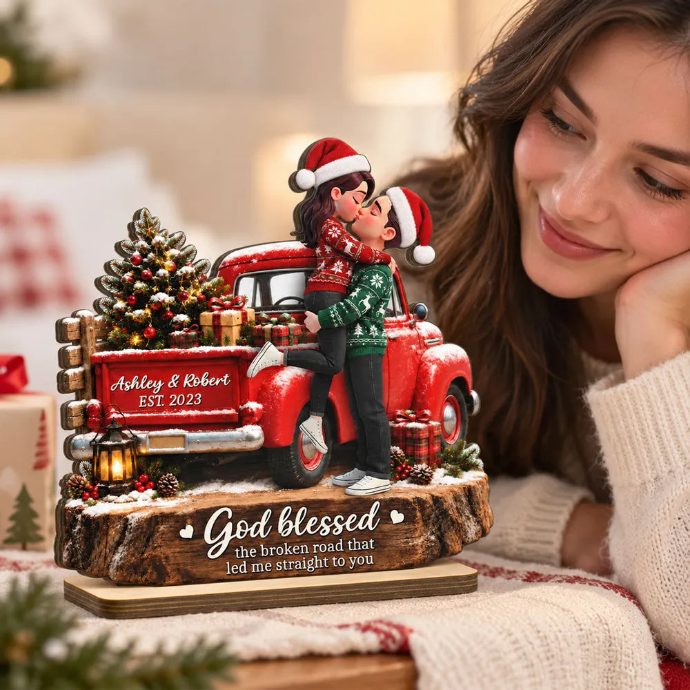 Personalized 2-Layer Wooden Plaque, Kissing Couple by a Red Truck, Unique Christmas Gift for Couples