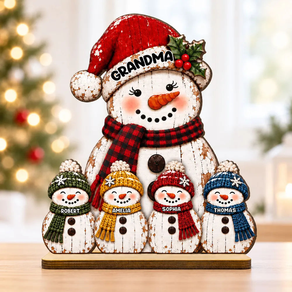 Personalized Wooden Plaque with Grandma and Grandkids Snowmen, Rustic Red Christmas Decor, Unique Gift for Grandma