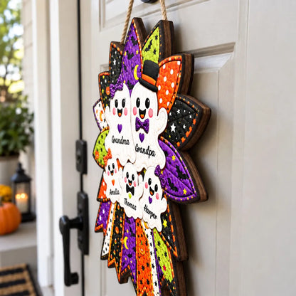 Personalized Wooden Sign with Cheerful Ghost Family Wreath, Heartwarming Halloween Decor, Creative Gift for Grandparents