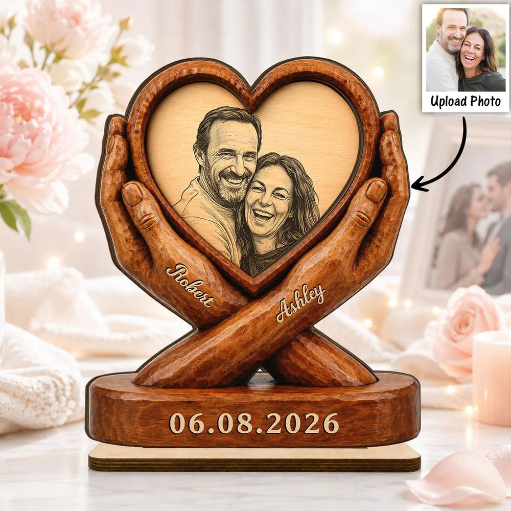 Personalized 2-Layer Wooden Plaque, Smiling Couple in a Heart, Unique Anniversary Gift