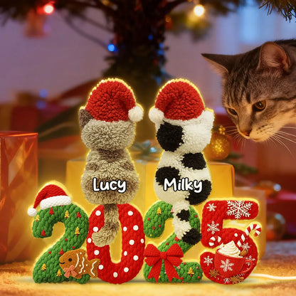Personalized Acrylic Light Box with Cats in Santa Hats, Cozy Christmas Bedroom Lamp, Unique Pet Lover Gift & Festive Keepsake